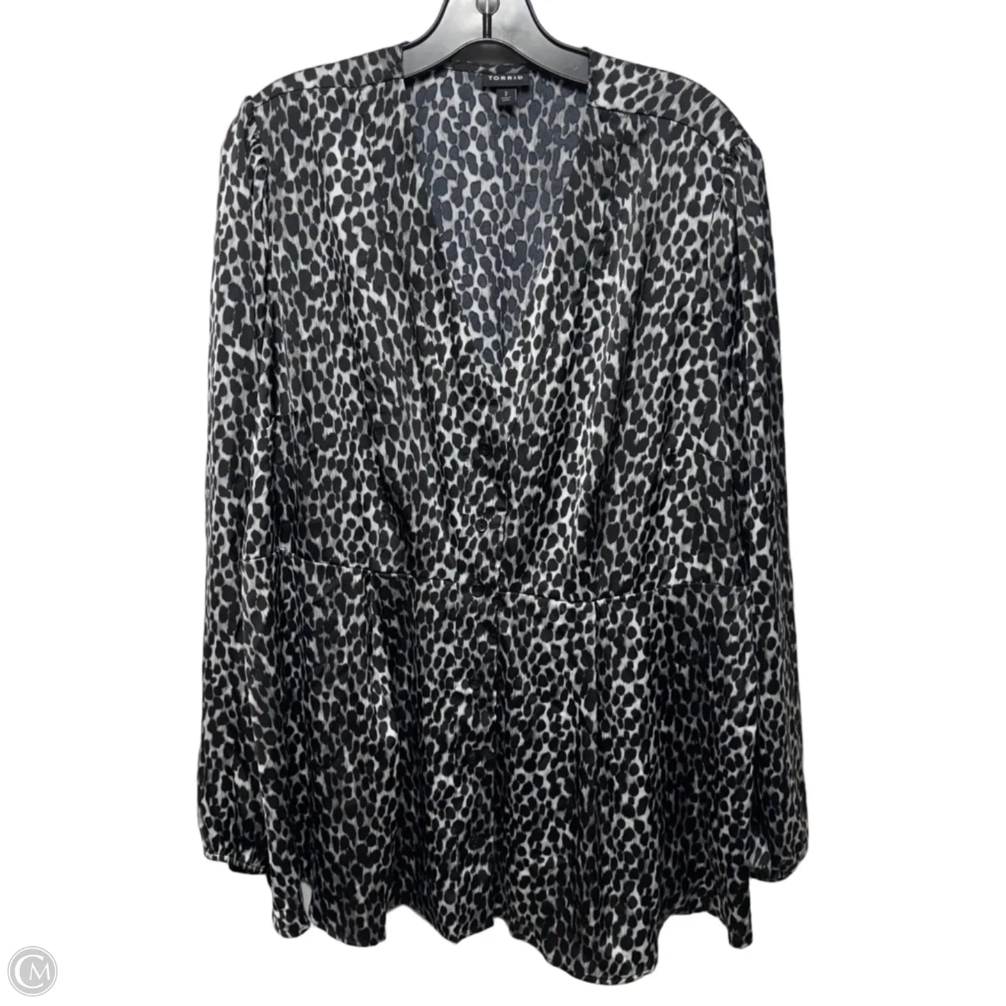 Top Long Sleeve By Torrid In Leopard Print, Size: 2x