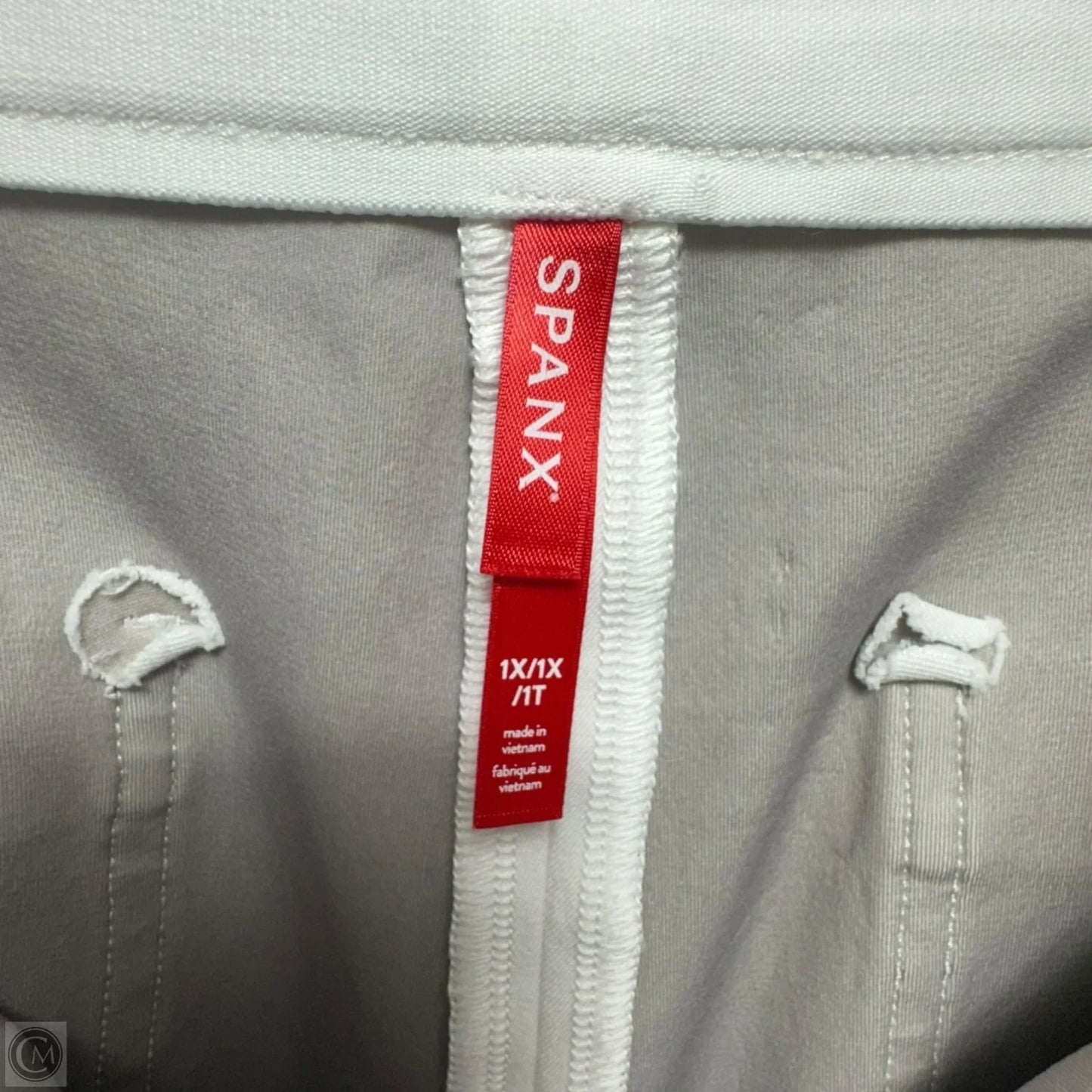 Pants Cropped By Spanx In White, Size: 1x