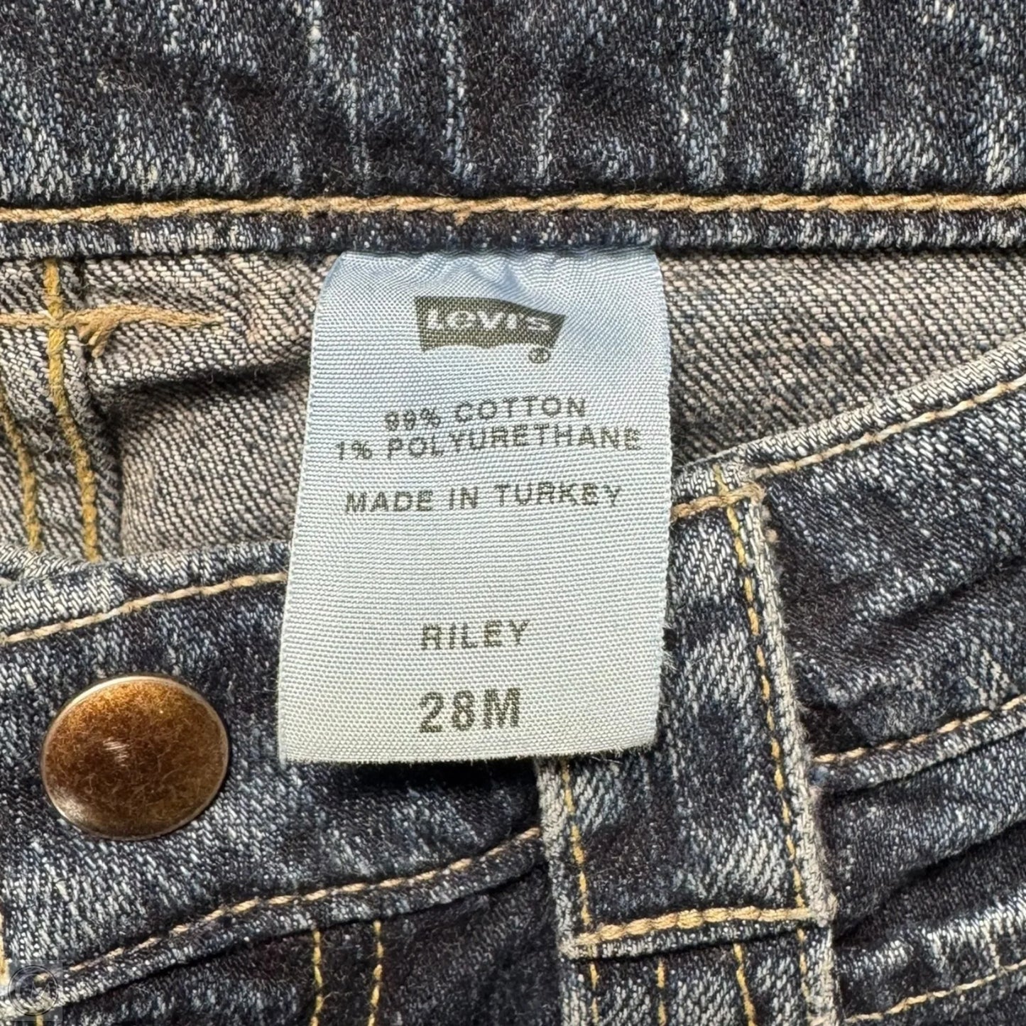 Riley Jeans Boot Cut By Levis In Blue Denim, Size: 6, 28M