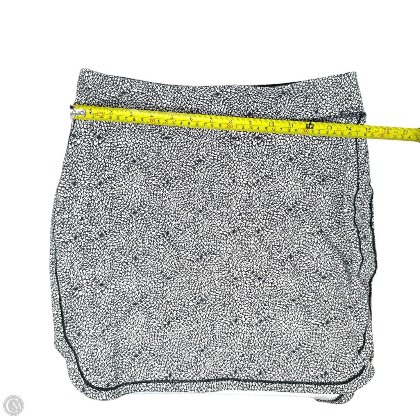 Athletic Skirt By Lululemon In Black & White, Size: S (ESTIMATED)