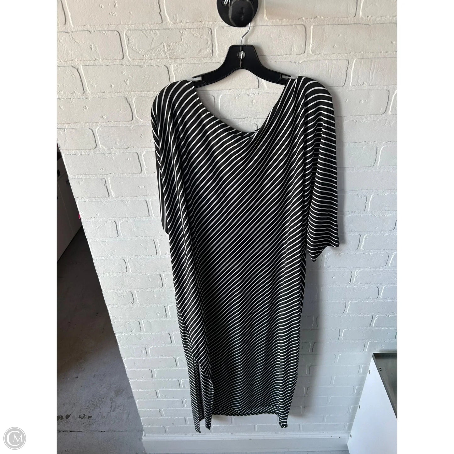 Dress Casual Maxi By Clothes Mentor In Black & White, Size: Xl