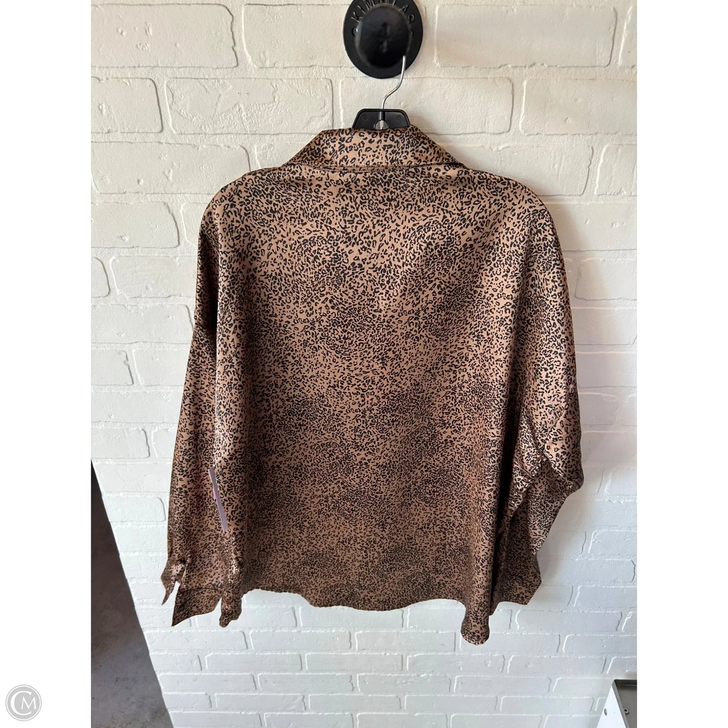 Top Long Sleeve By Daytrip In Animal Print, Size: Xl