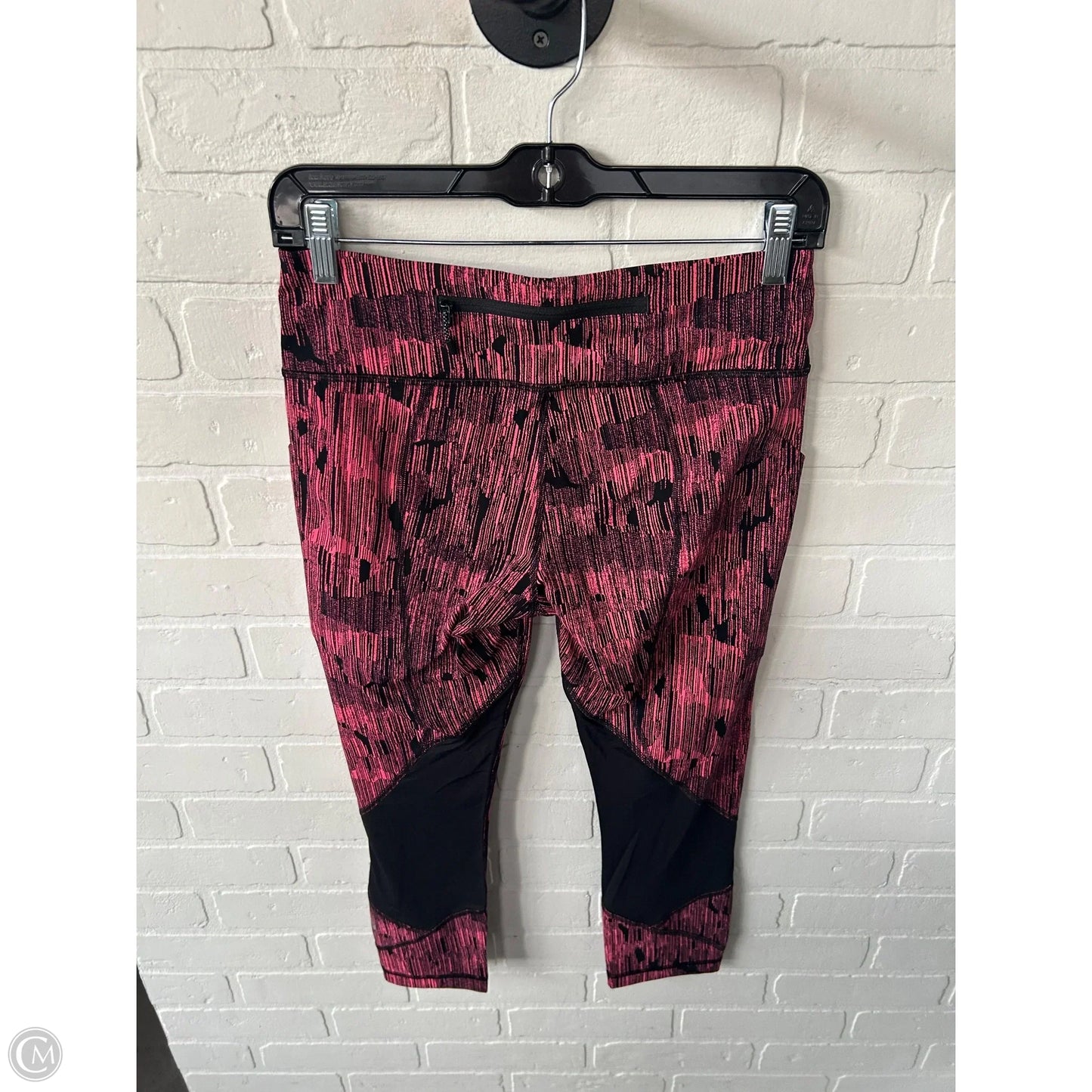 Athletic Capris By Lululemon In Black & Pink, Size: 6