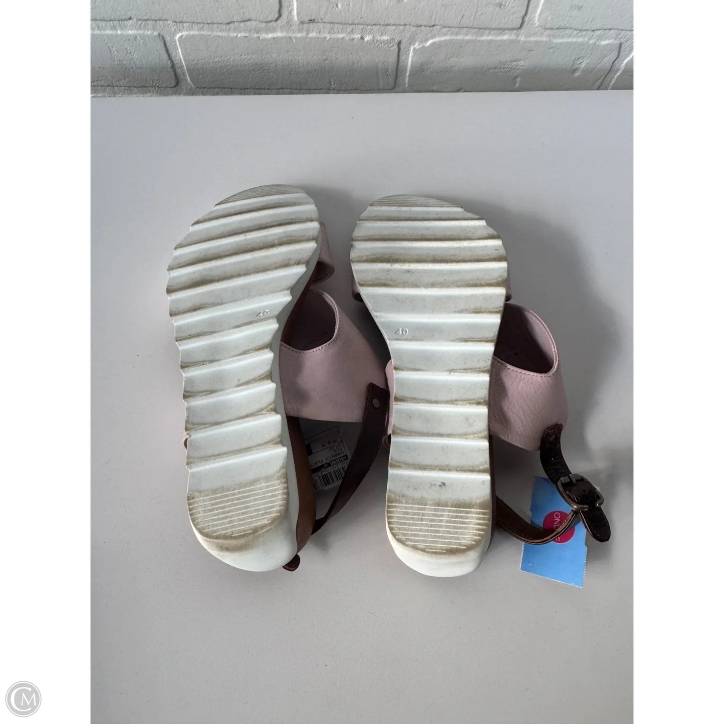 Sandals Flats By Bueno In Pink, Size: 9.5