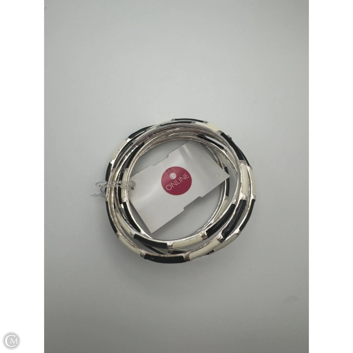 Bracelet Bangle By Clothes Mentor, Size: 05 Piece Set