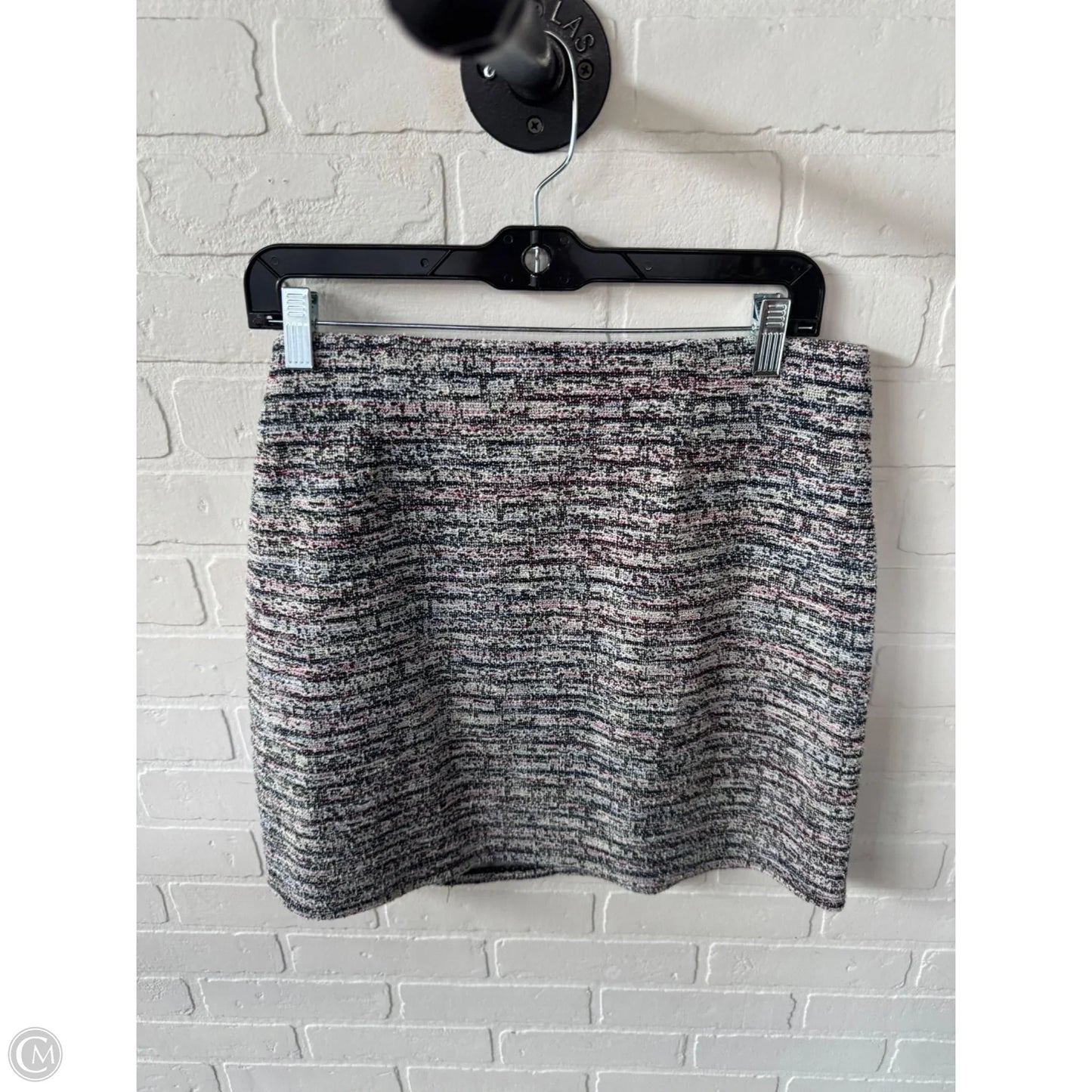 Skirt Mini & Short By Loft In Black & White, Size: 8