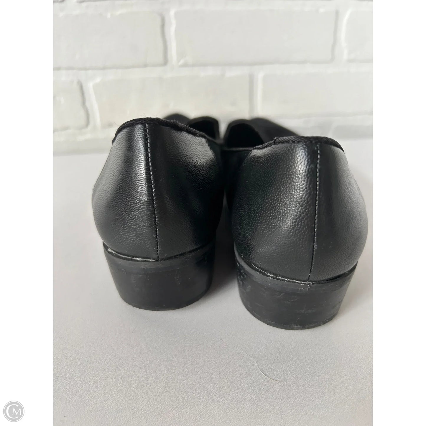 Shoes Flats By Tahari In Black, Size: 9.5