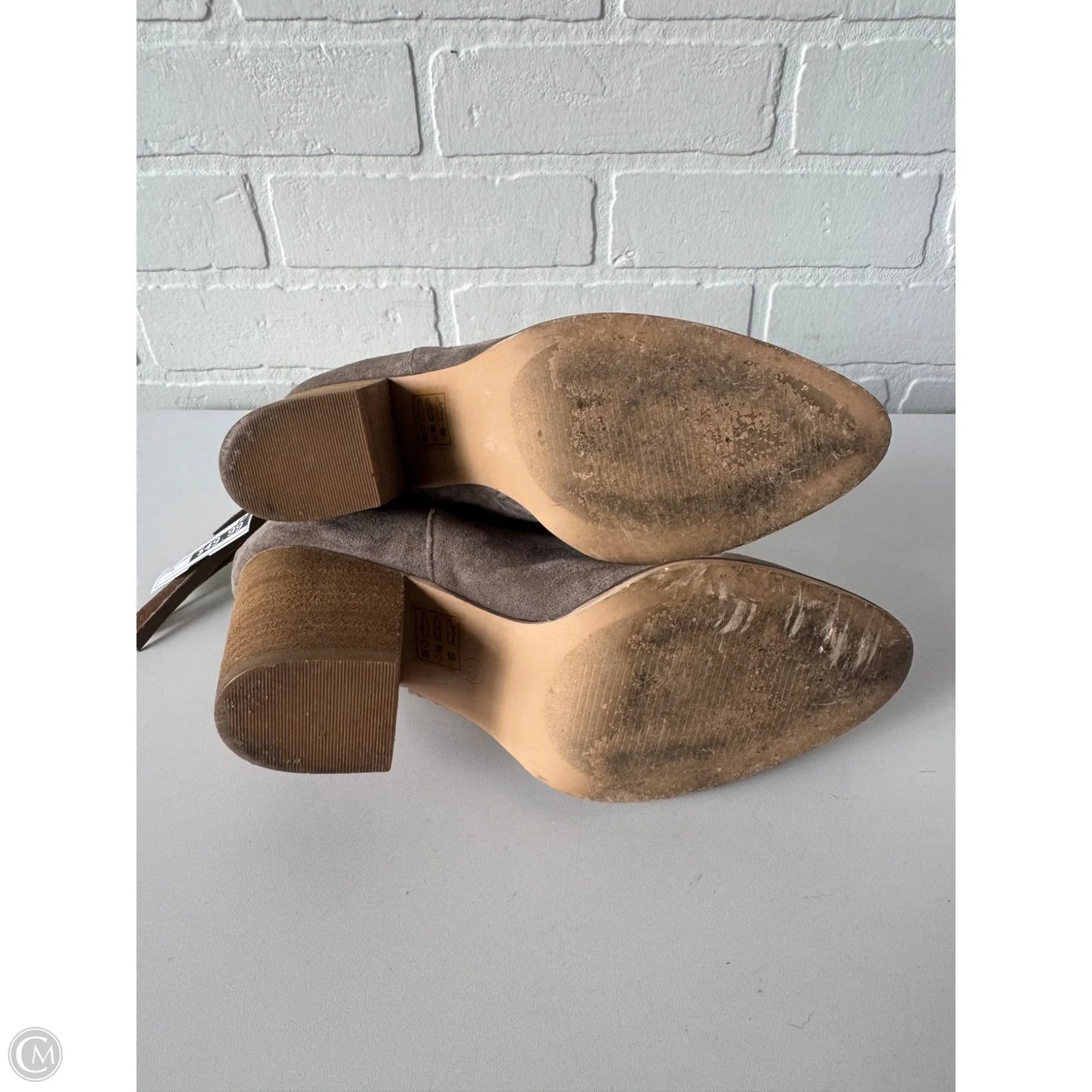 Boots Ankle Heels By Cmb In Taupe, Size: 8