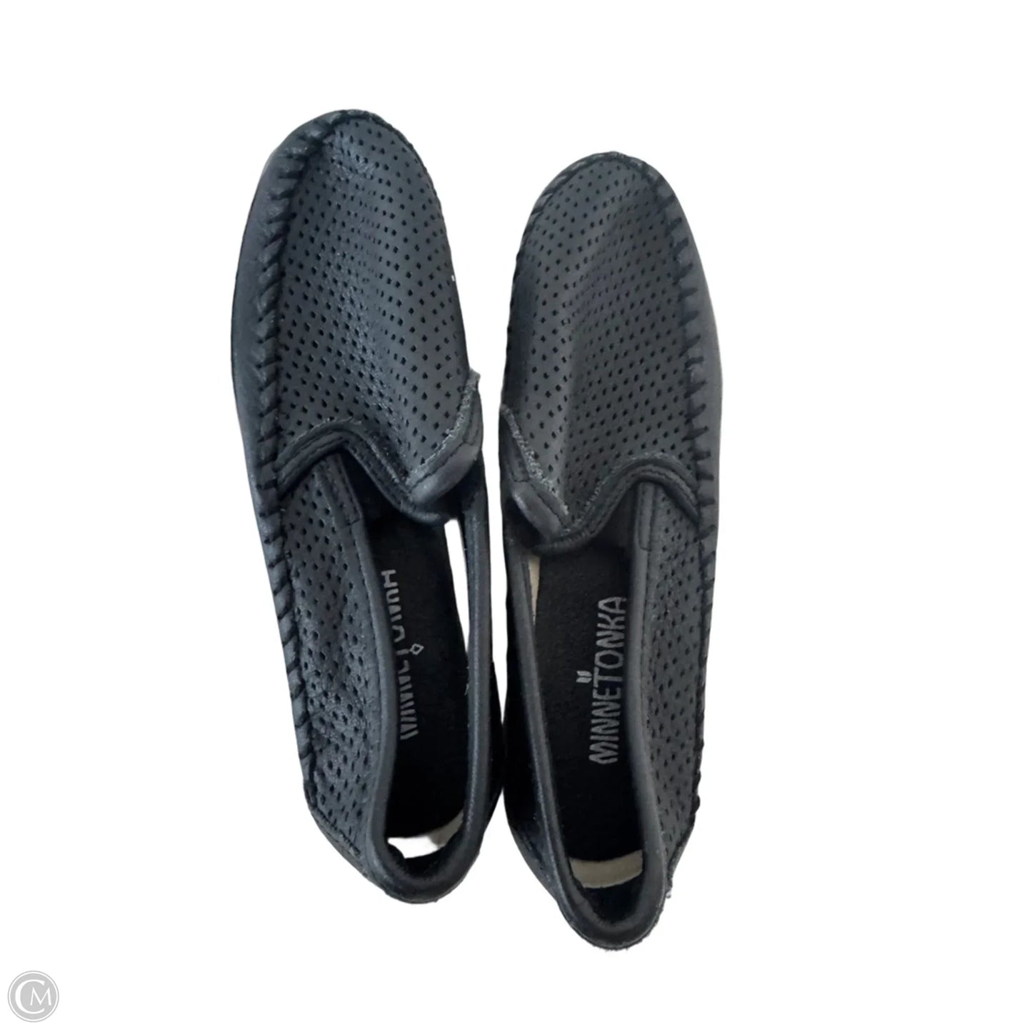 Shoes Flats By Minnetonka In Black, Size: 6.5