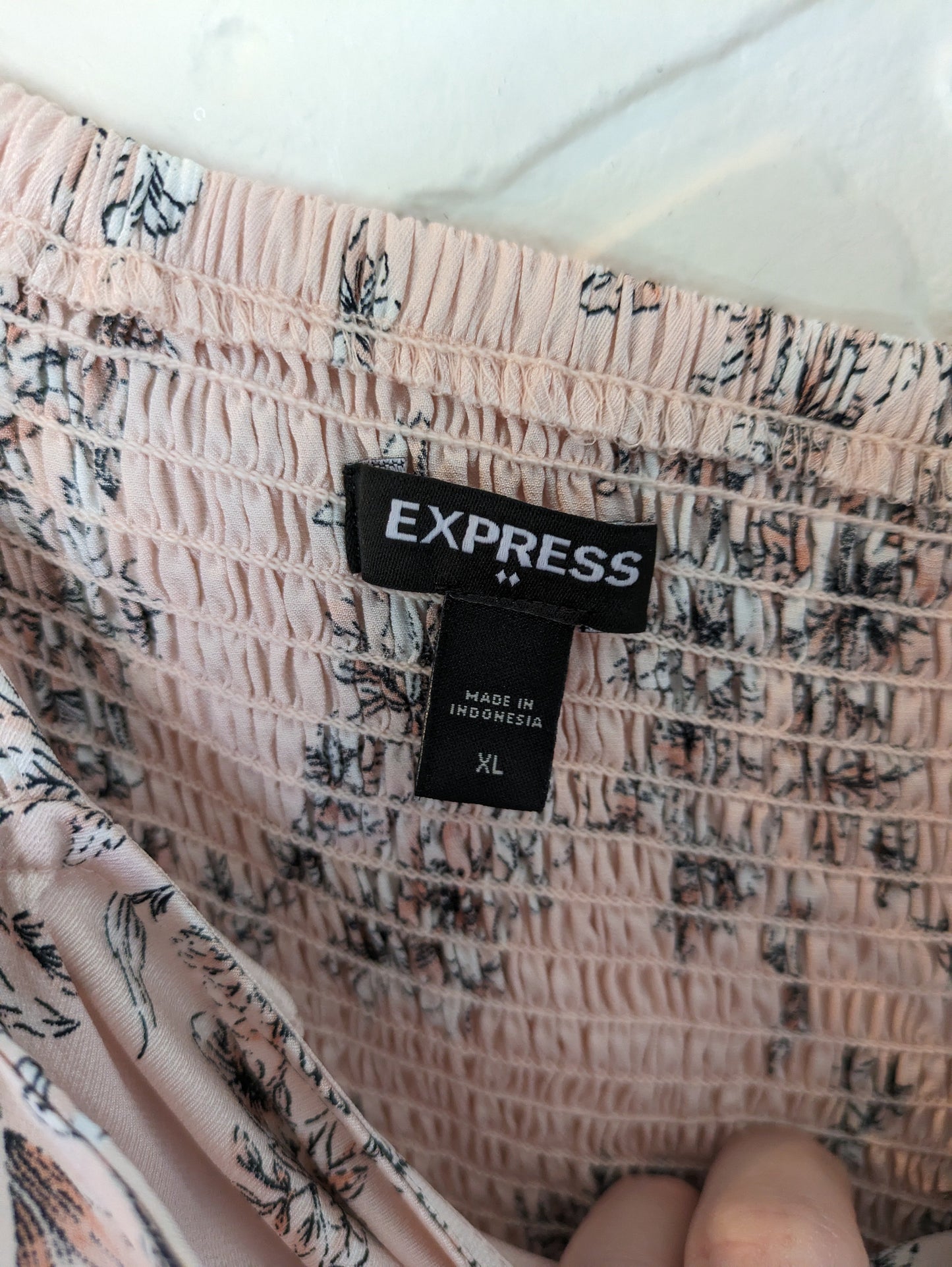 Dress Party Short By Express  Size: Xl