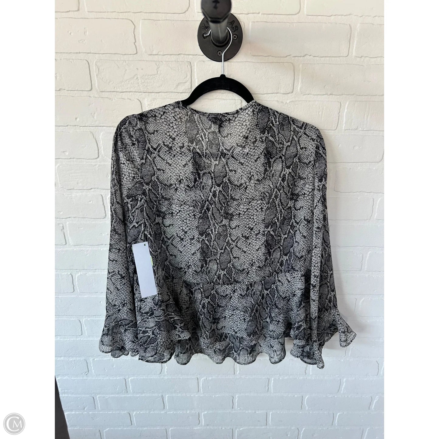 Top Long Sleeve By Banana Republic In Black & Grey, Size: M