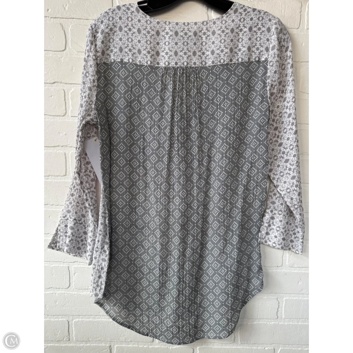 Top 3/4 Sleeve By Fred David In Grey, Size: S