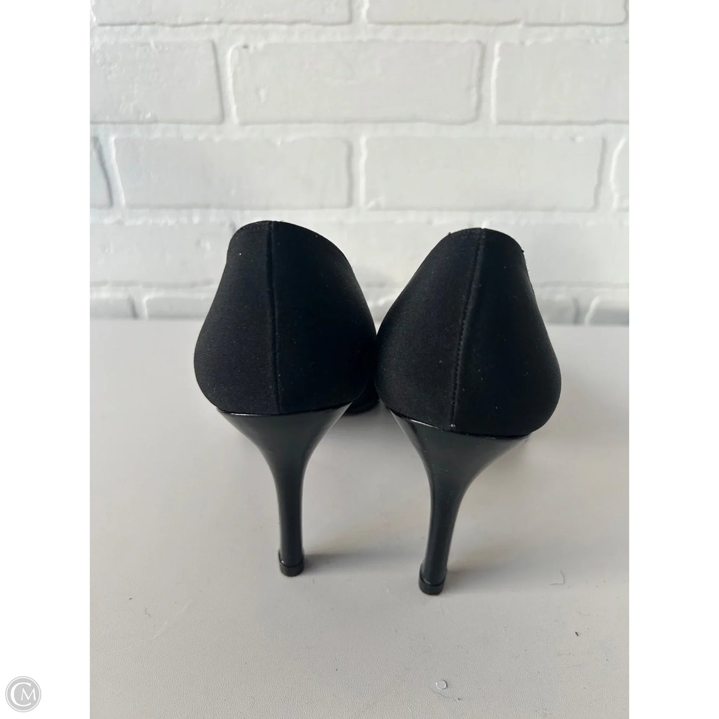 Shoes Designer By Stuart Weitzman In Black, Size: 9