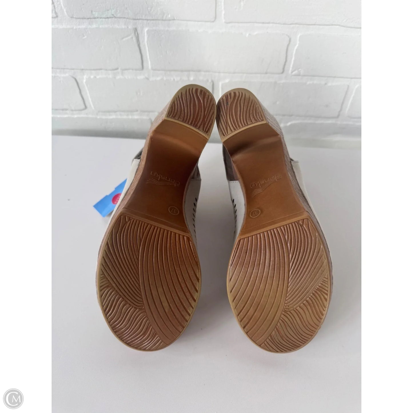 Sandals Heels Block By Dansko In Tan, Size: 6.5