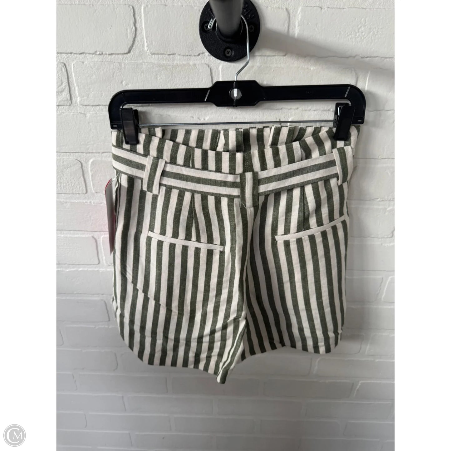 Shorts By L Agence In Green & Tan, Size: 2