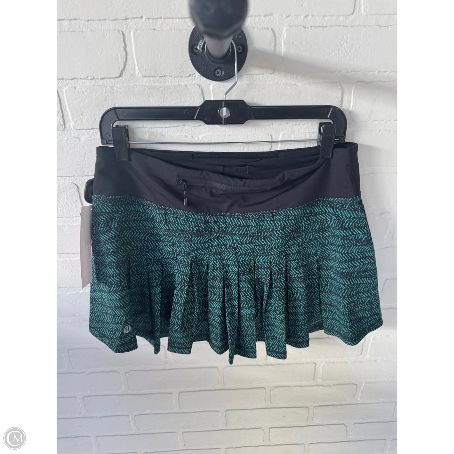 Athletic Skort By Lululemon In Black & Green, Size: 8