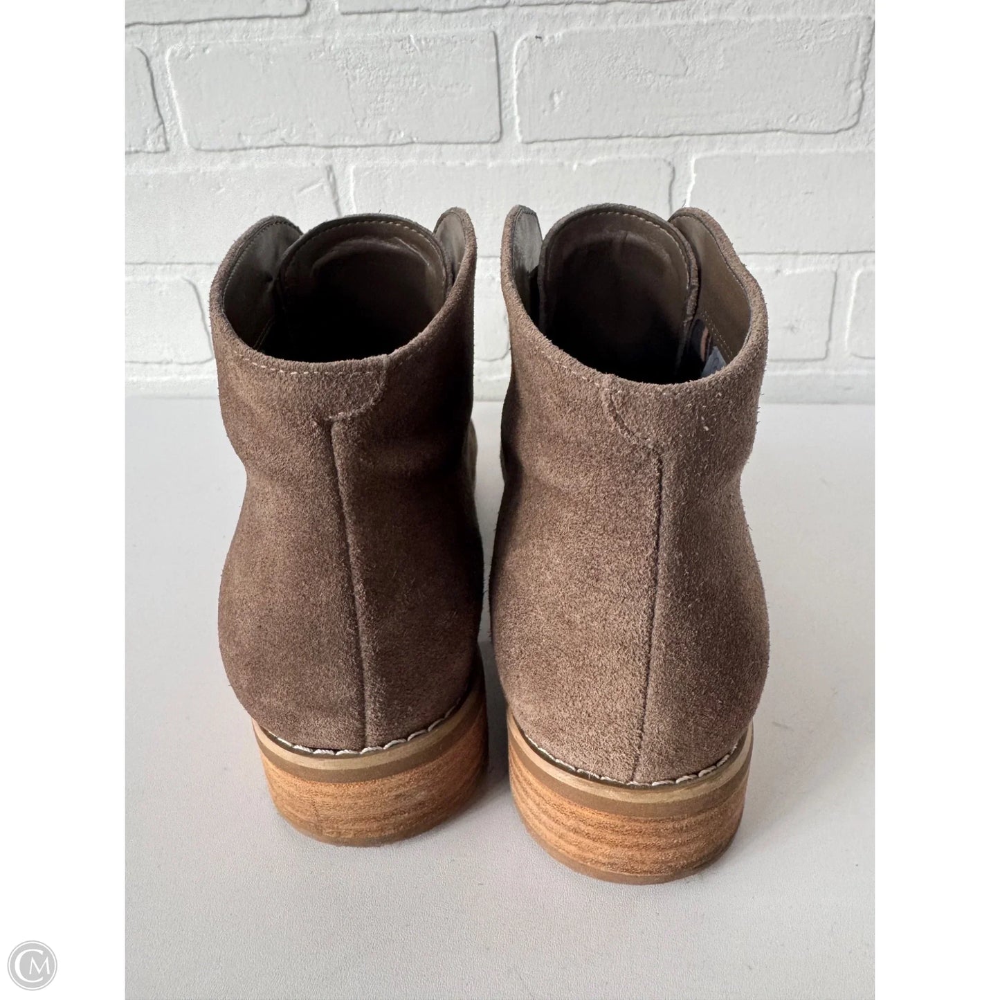 Boots Ankle Flats By Blondo In Brown, Size: 9