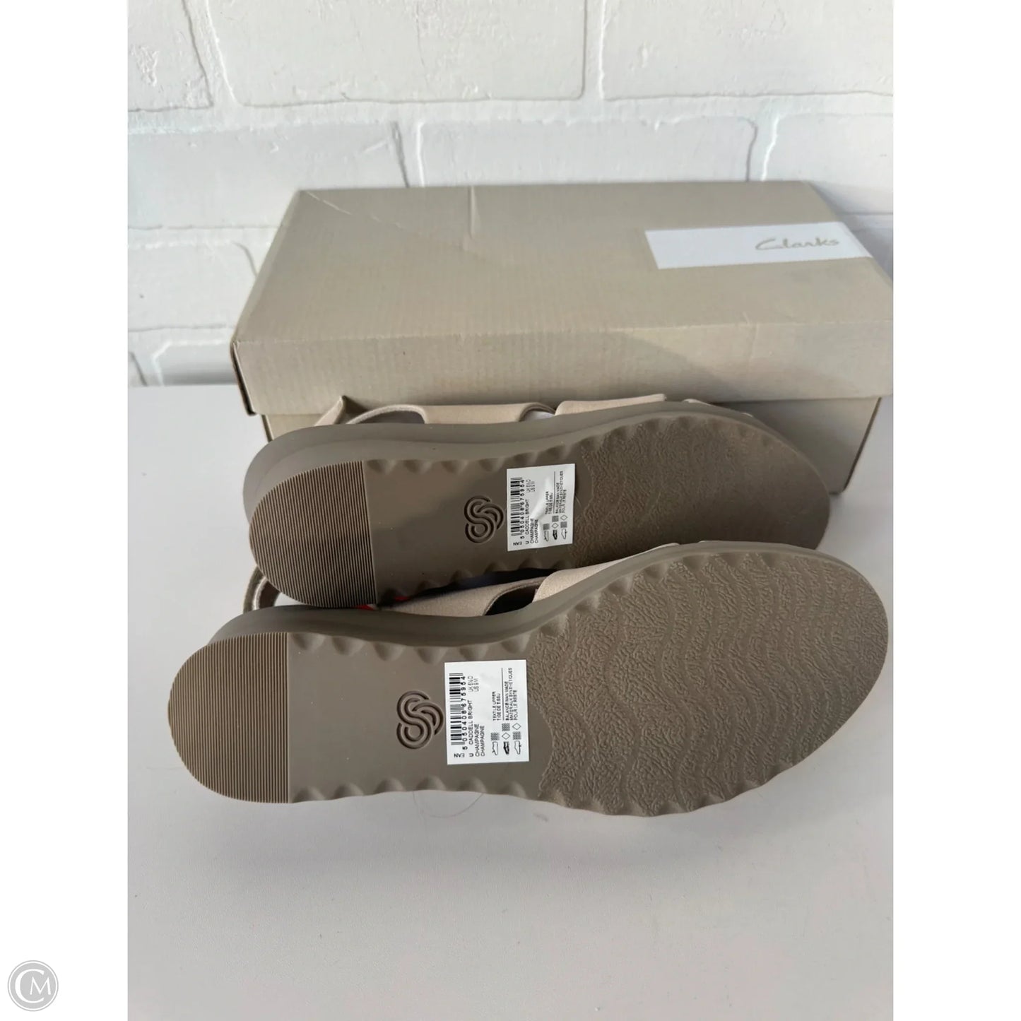 Shoes Heels Kitten By Clarks In Cream, Size: 9