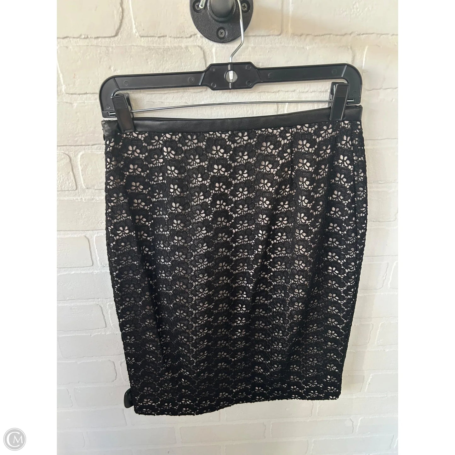 Skirt Designer By Diane Von Furstenberg In Black, Size: 4