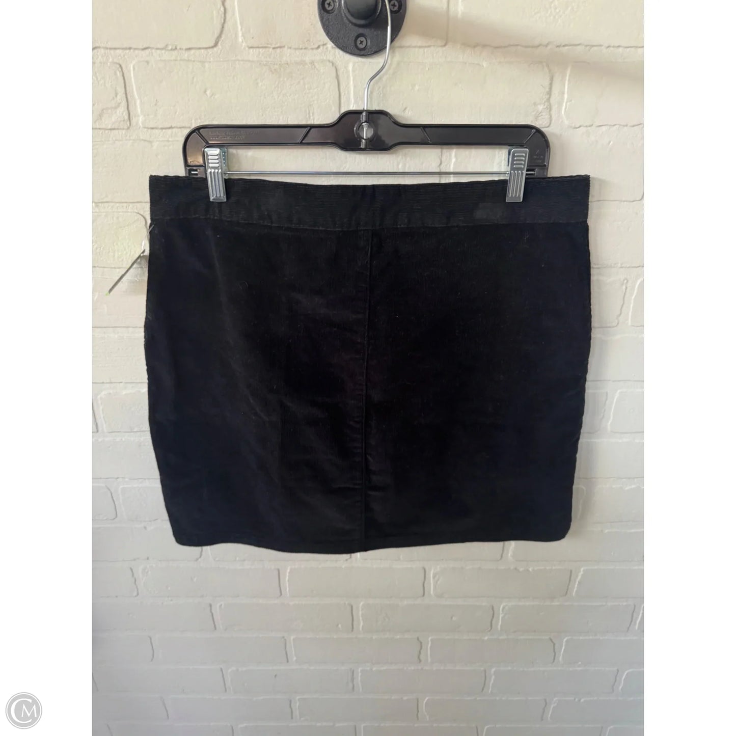 Skirt Mini & Short By Clothes Mentor In Black, Size: 8