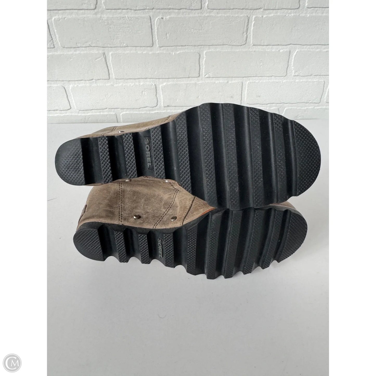 Boots Ankle Heels By Sorel In Grey, Size: 7.5