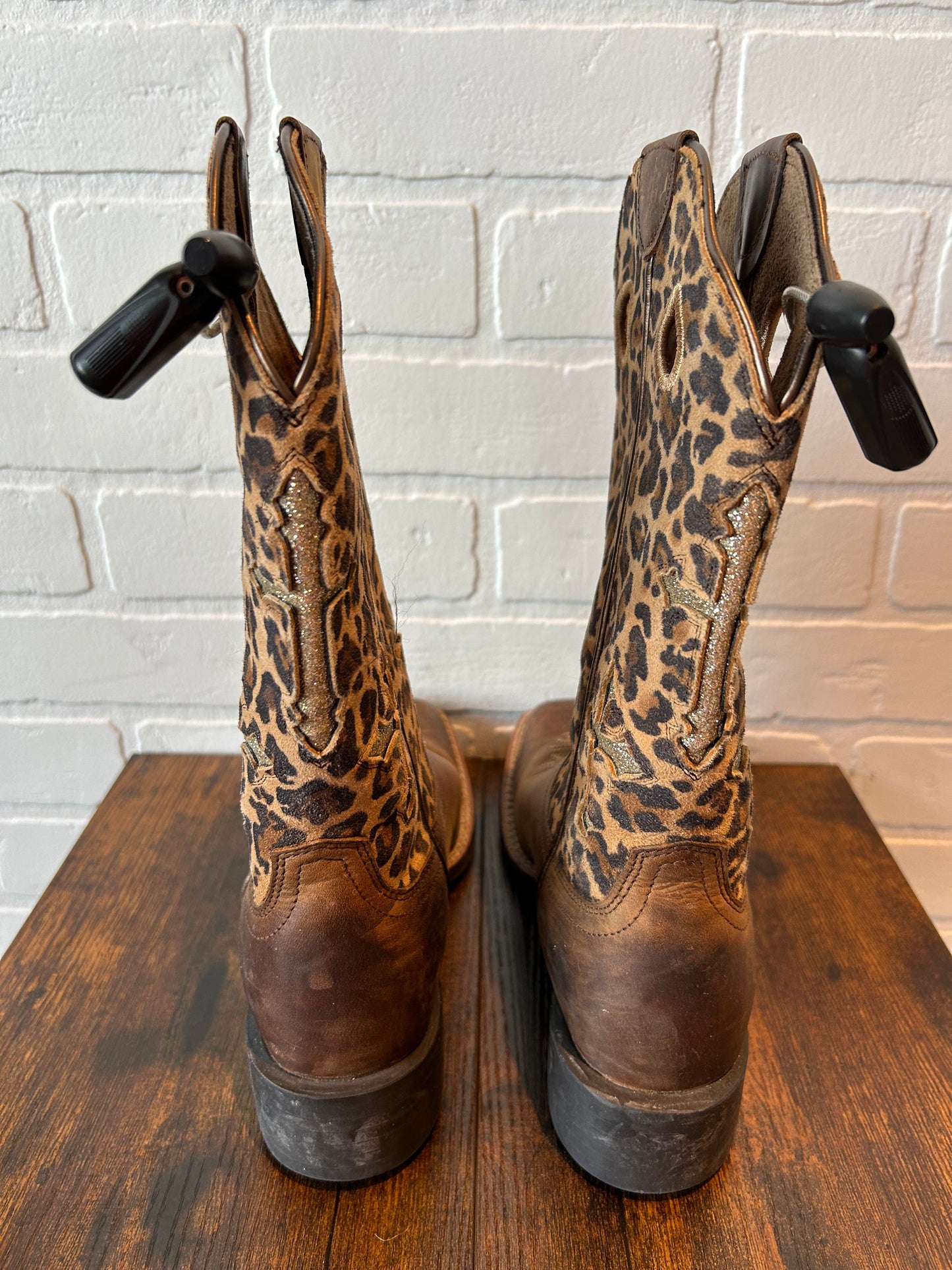 Boots Western By Ariat  Size: 6.5