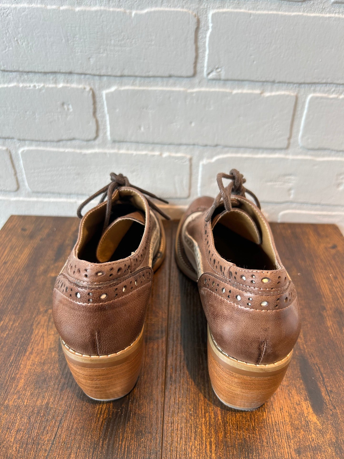 Shoes Heels Block By Crown Vintage  Size: 6