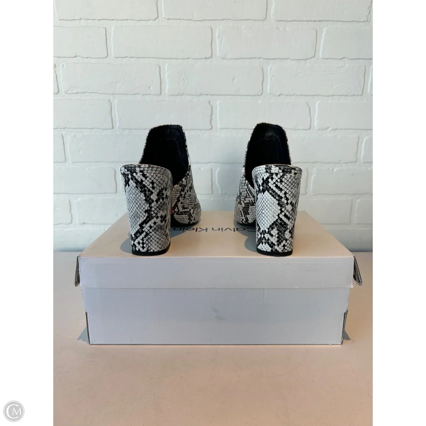 Shoes Heels Block By wild pair In Black & White, Size: 7