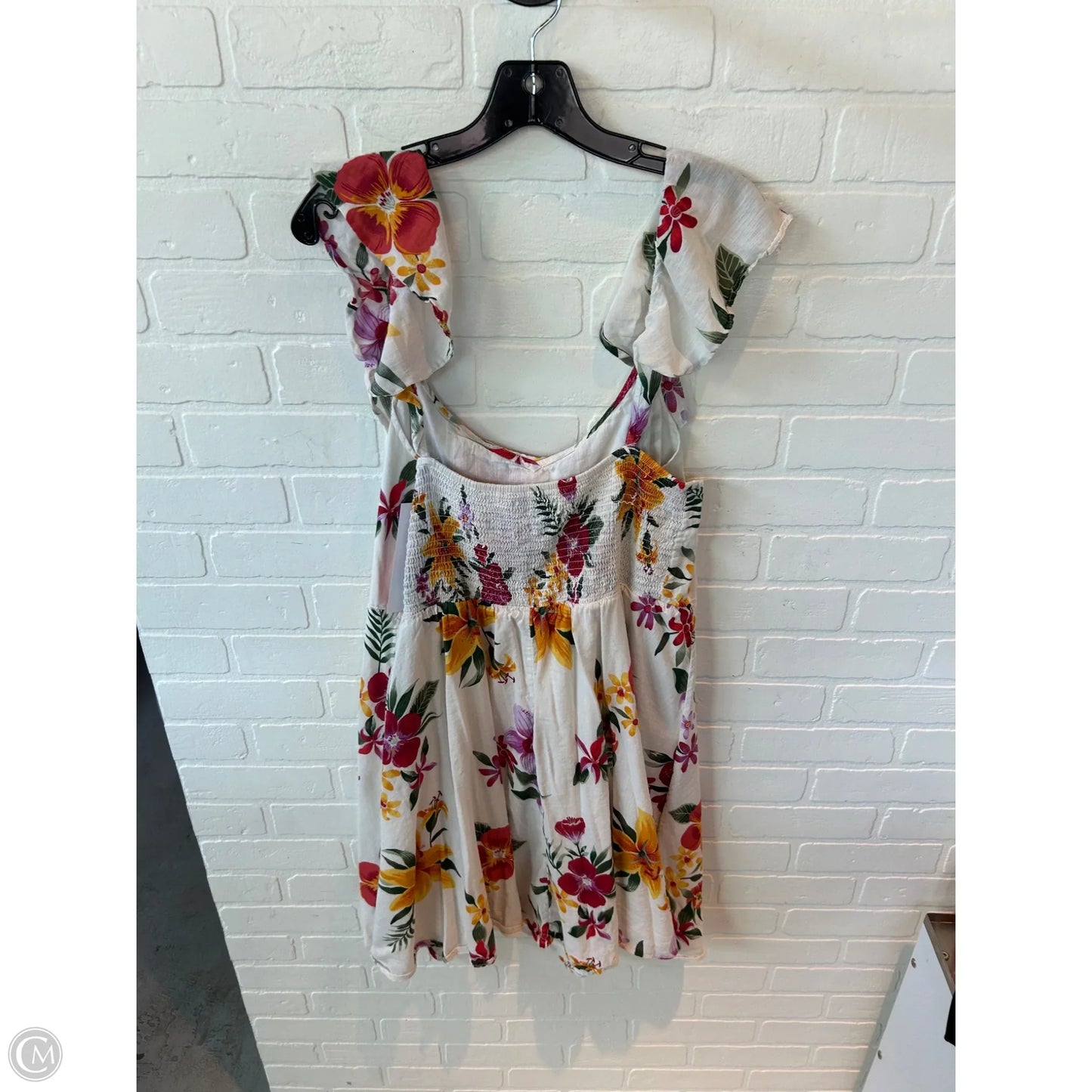 Dress Casual Short By Old Navy In Cream & Yellow, Size: Xl