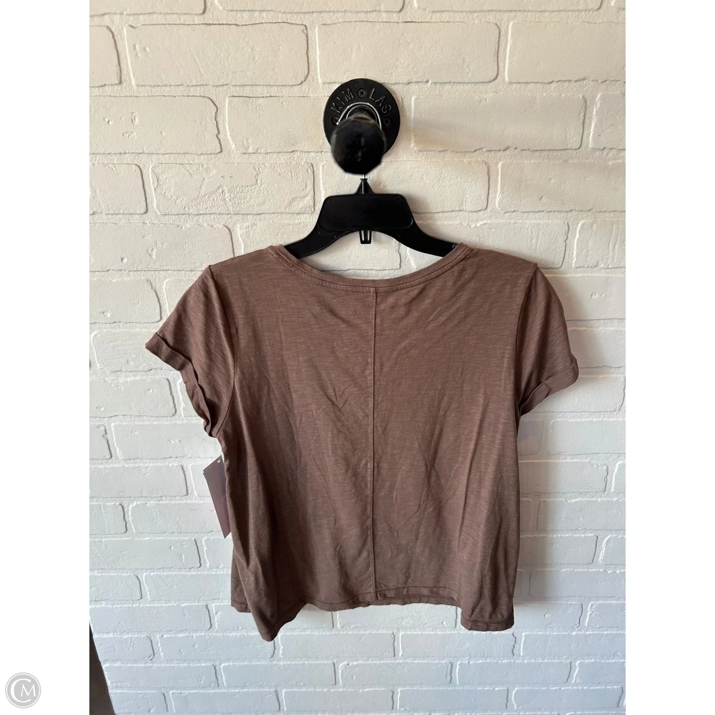 Top Short Sleeve Basic By Max Studio In Brown, Size: L