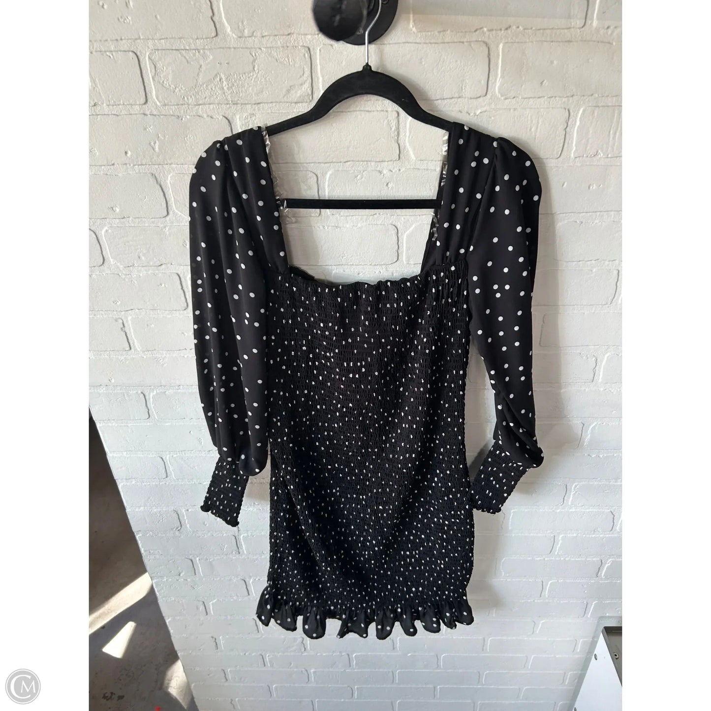 Dress Casual Short By Clothes Mentor In Black & White, Size: S