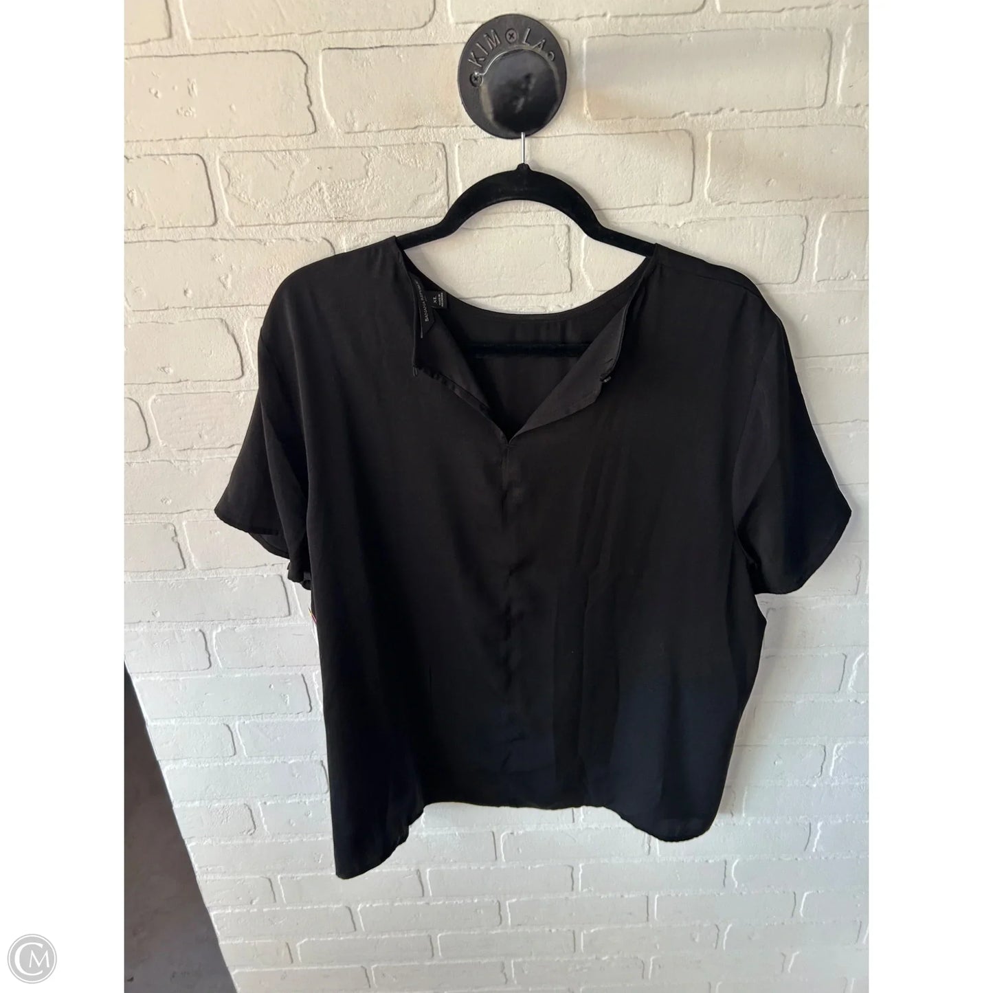 Top Short Sleeve By Banana Republic In Black, Size: Xl