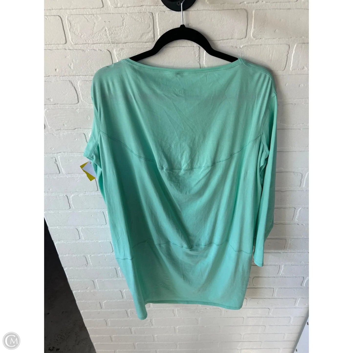 Athletic Top Long Sleeve Crewneck By Lululemon In Green, Size: Xl