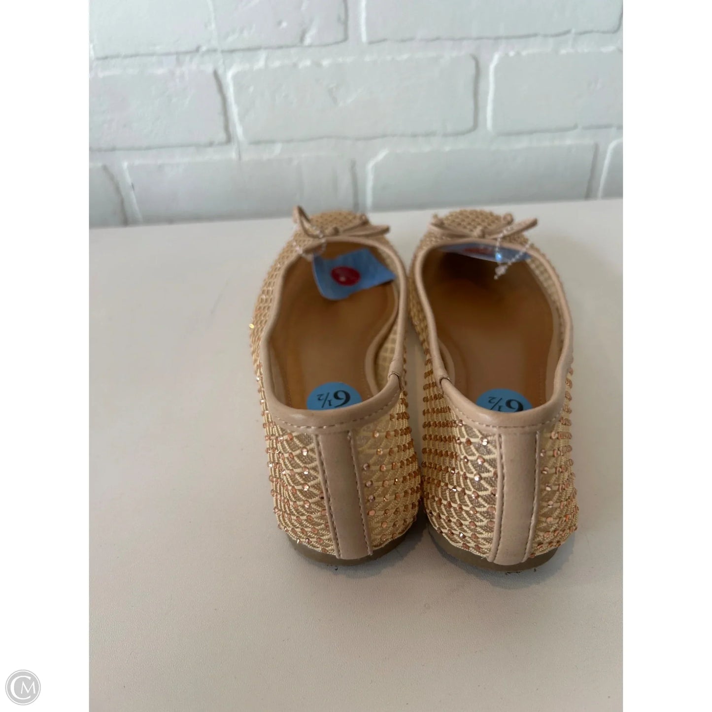 Shoes Flats By Dolce Vita In Tan, Size: 6.5