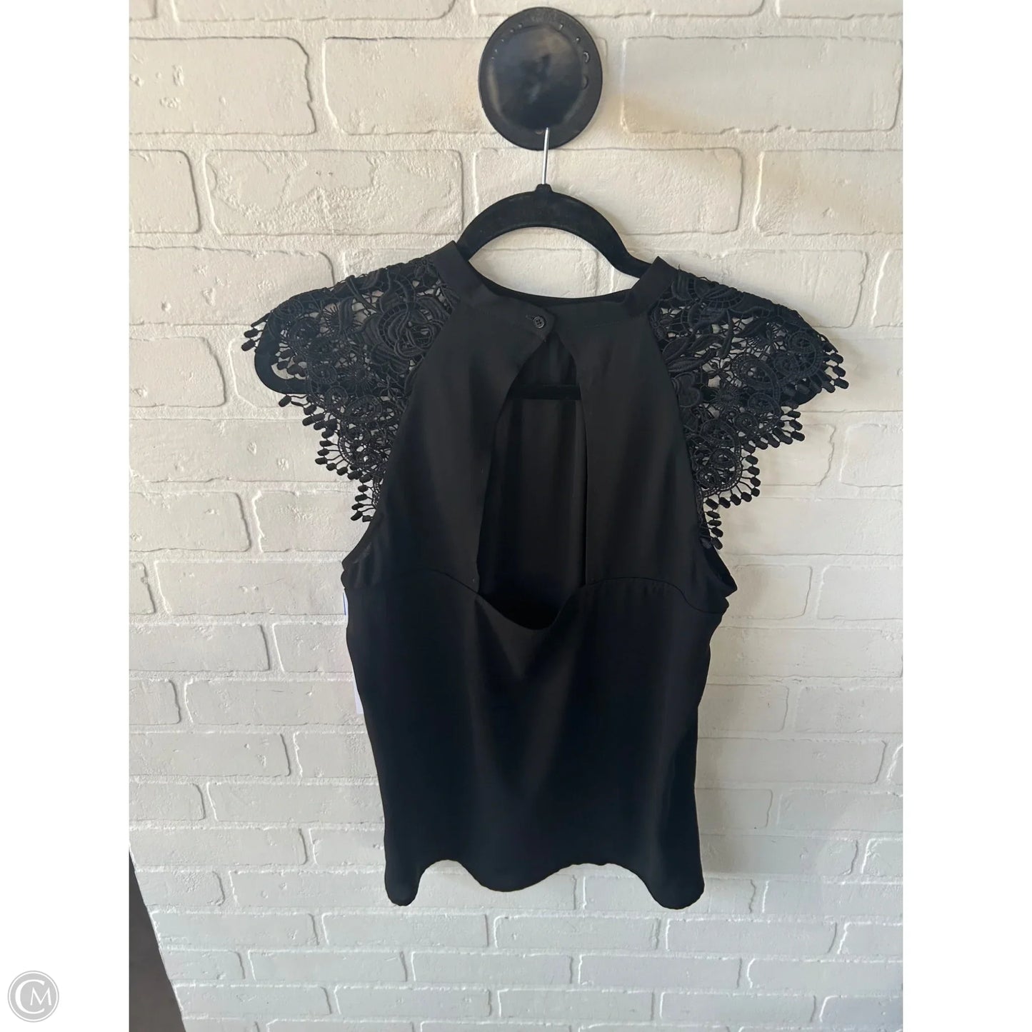 Top Sleeveless By Express In Black, Size: M