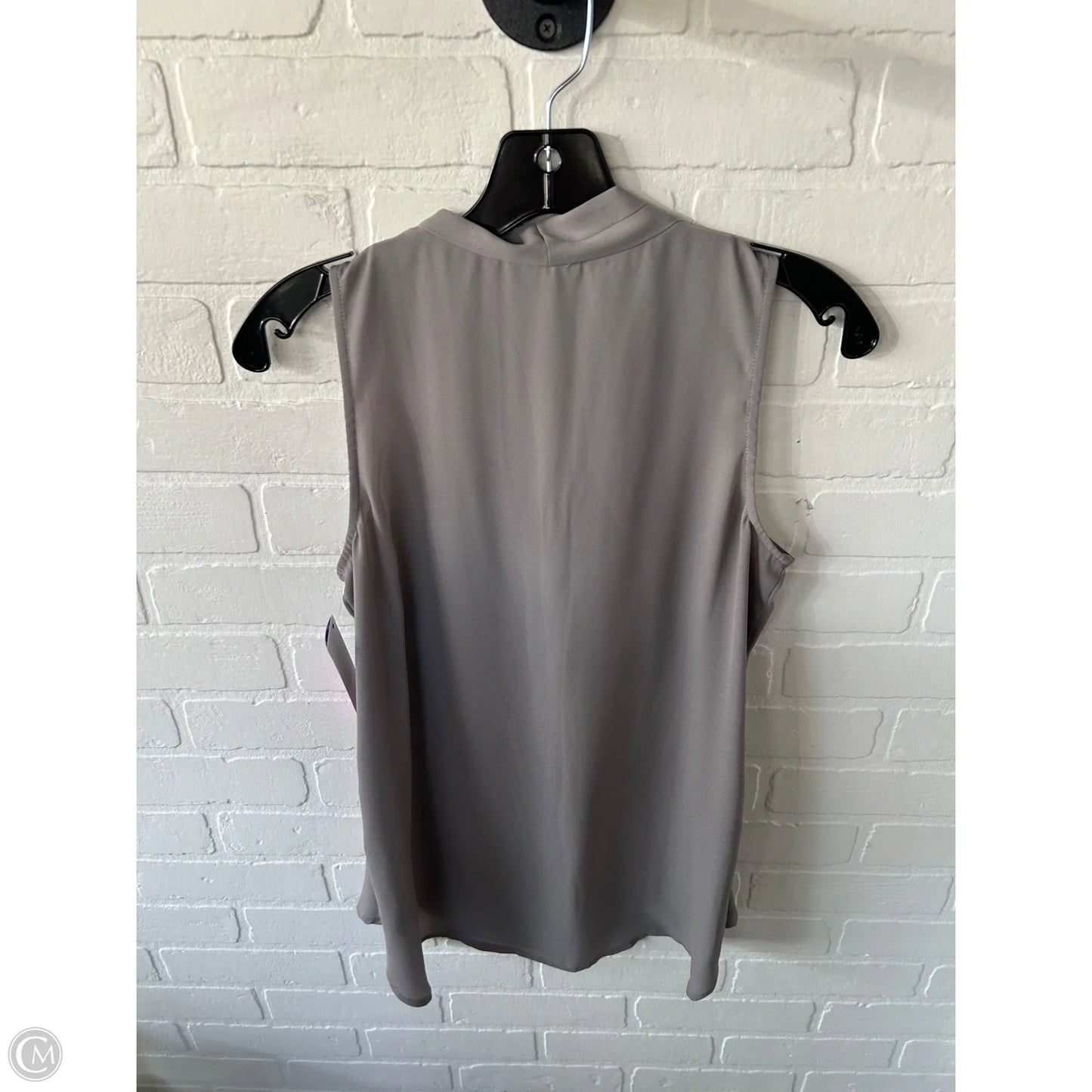 Top Sleeveless By Vince Camuto In Grey, Size: S