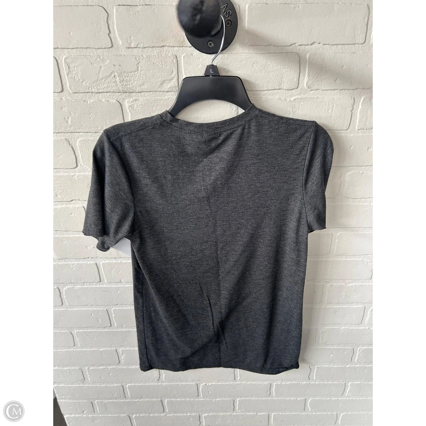 Top Short Sleeve Basic By Clothes Mentor In Grey, Size: Xs