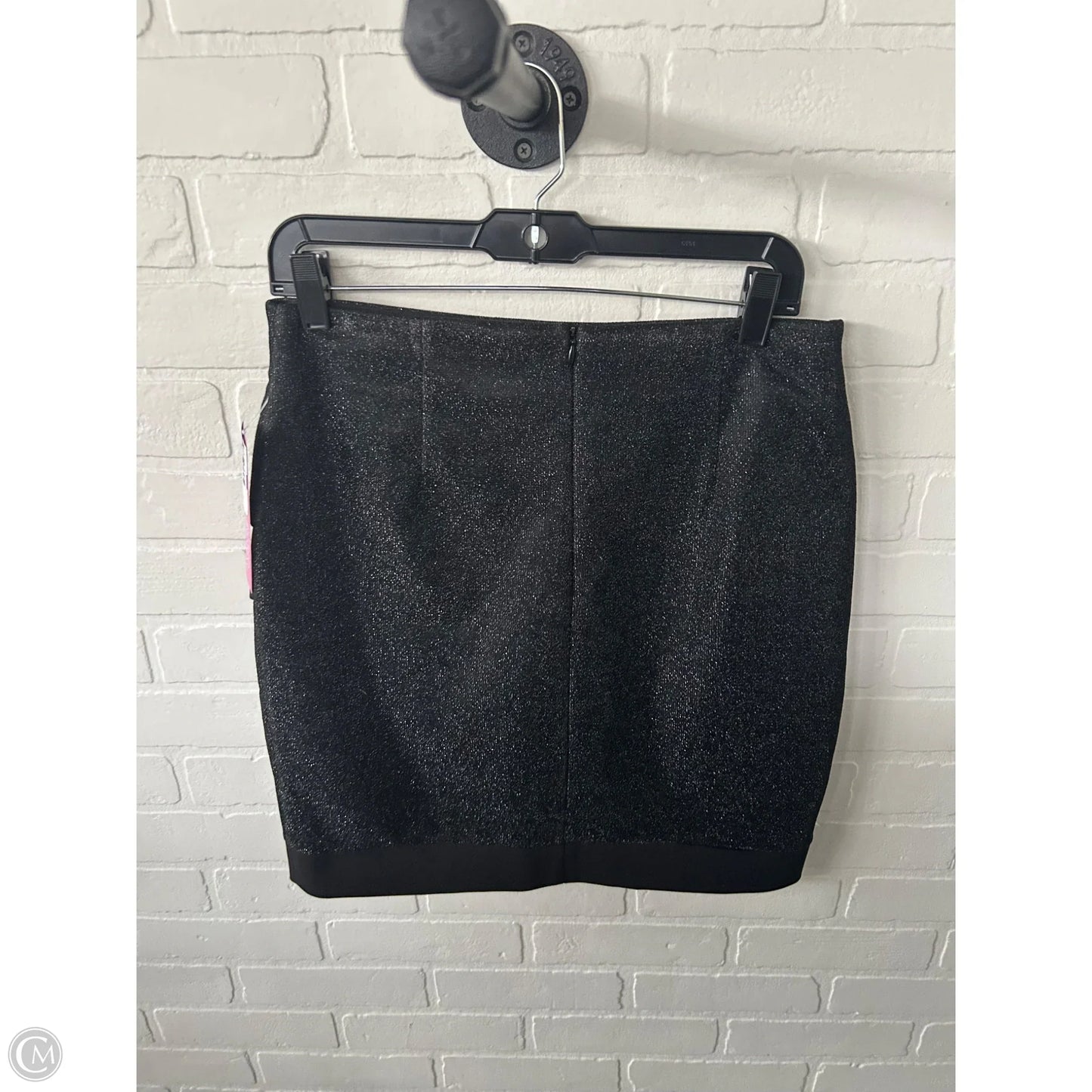 Skirt Mini & Short By Express In Black, Size: 8