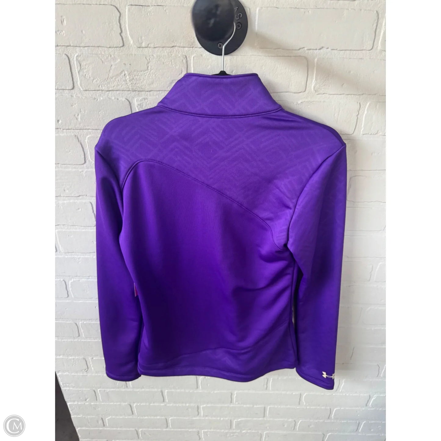 Athletic Top Long Sleeve Collar By Under Armour In Purple, Size: S