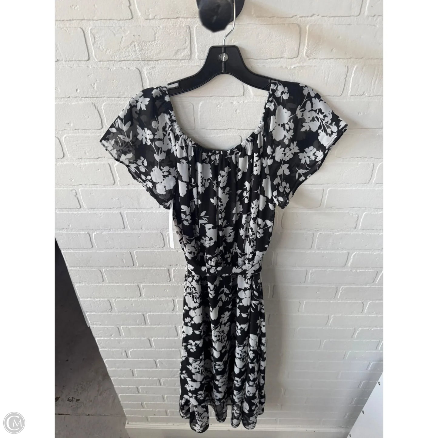 Dress Casual Midi By Robert Louis In Black & White, Size: M