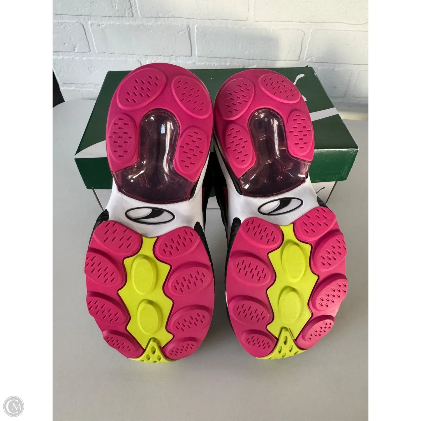 Shoes Athletic By Puma In Black & Pink, Size: 8