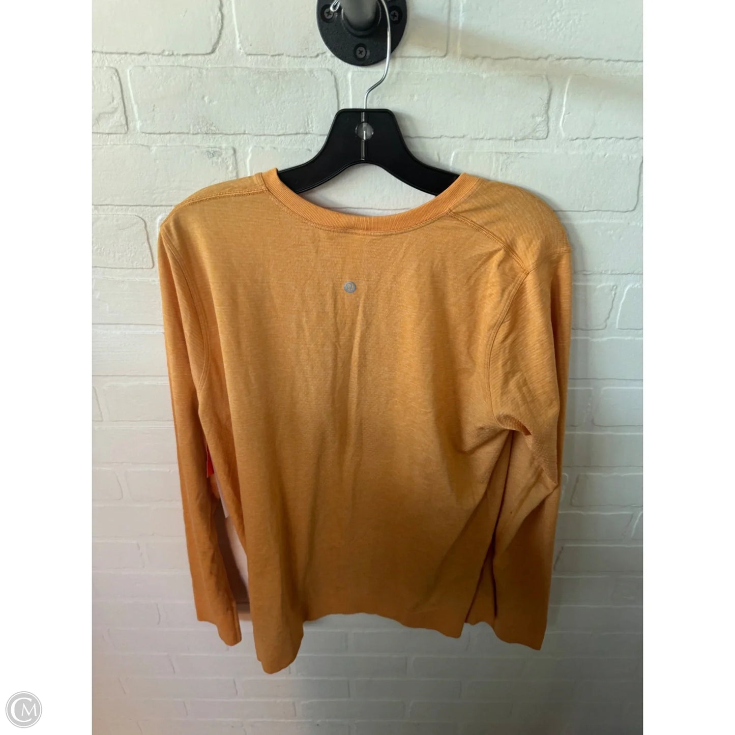 Athletic Top Long Sleeve Crewneck By Lululemon In Orange, Size: M