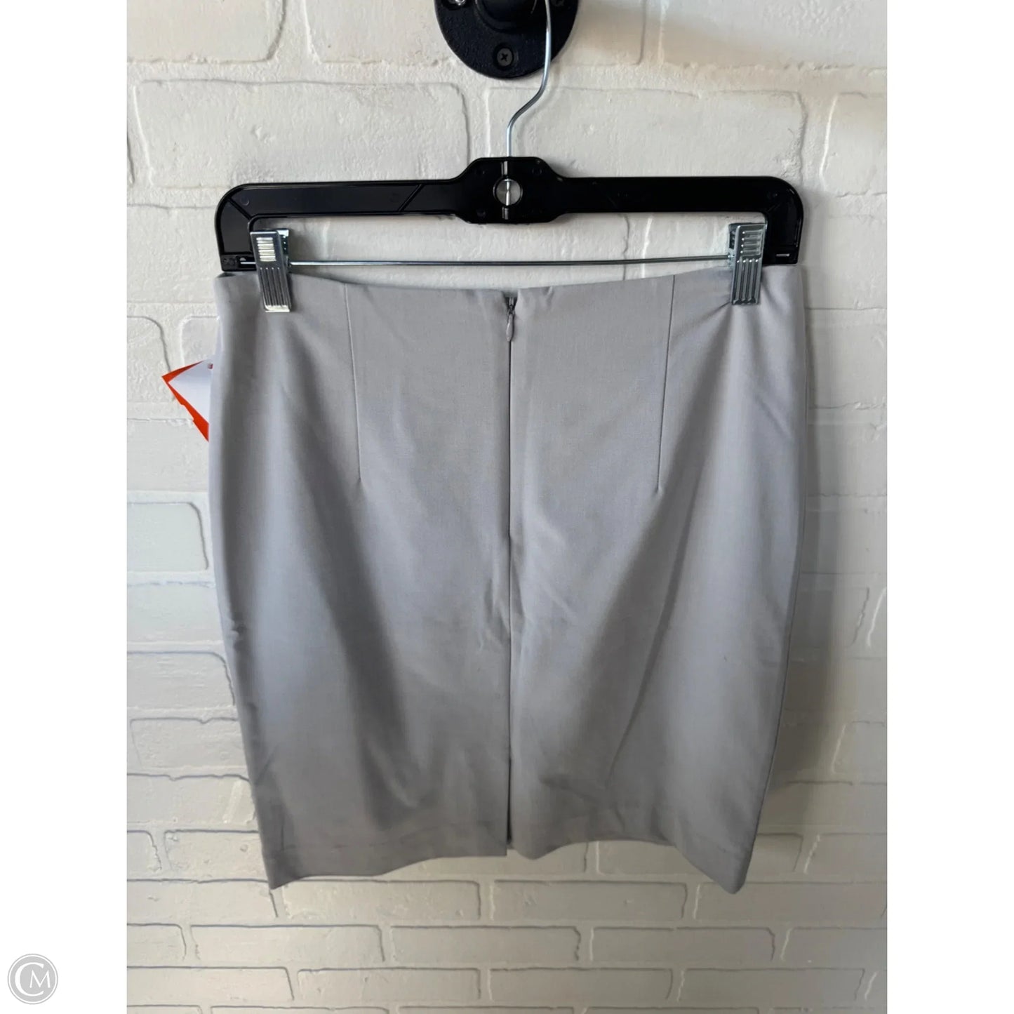 Skirt Mini & Short By Amanda + Chelsea In Grey, Size: 4