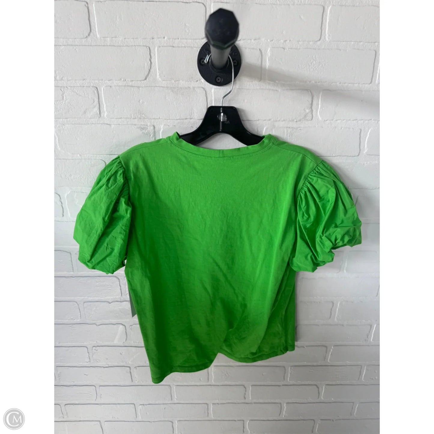 Top Short Sleeve By Zara In Green, Size: M