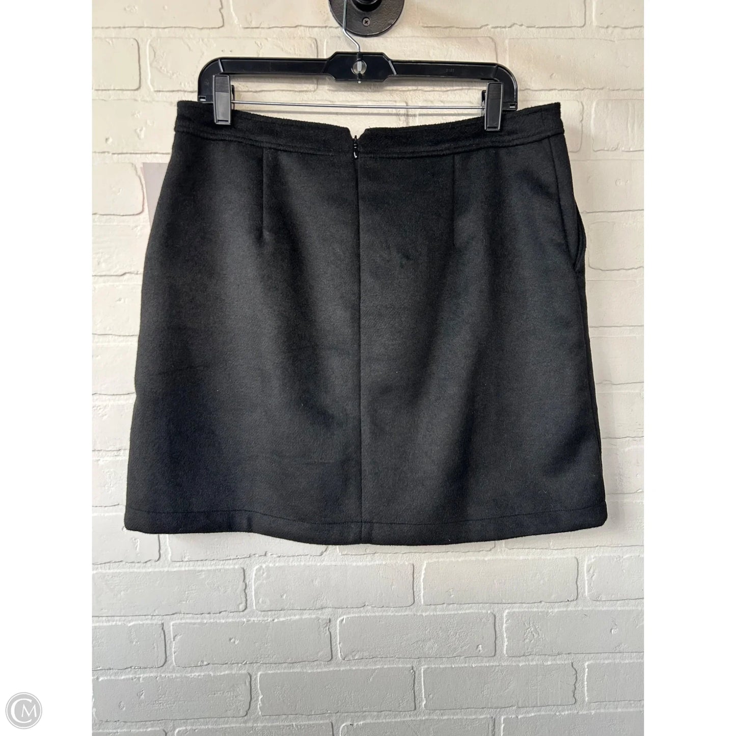 Skirt Mini & Short By Loft In Black, Size: 10