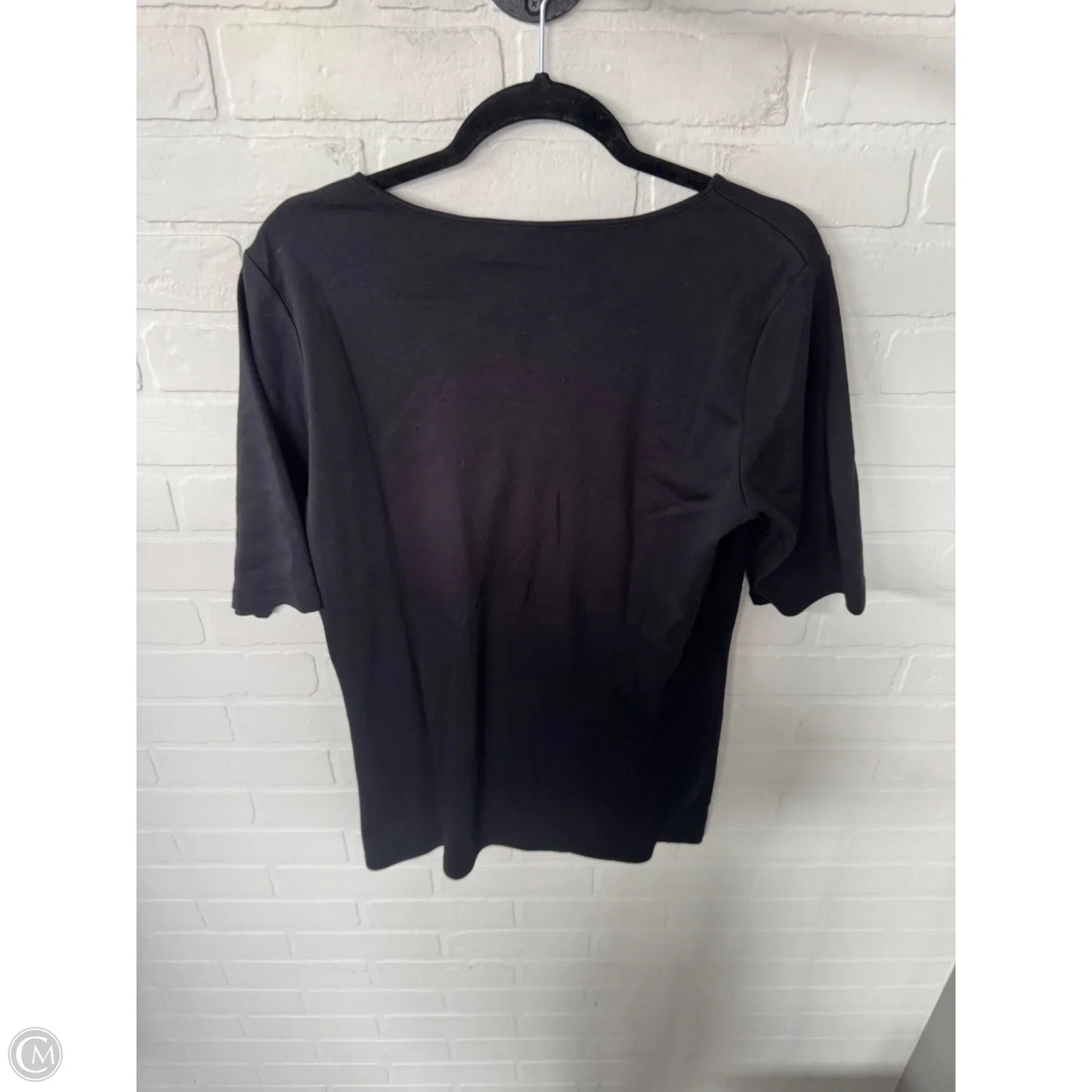 Top Short Sleeve By Quaker Factory In Black, Size: M