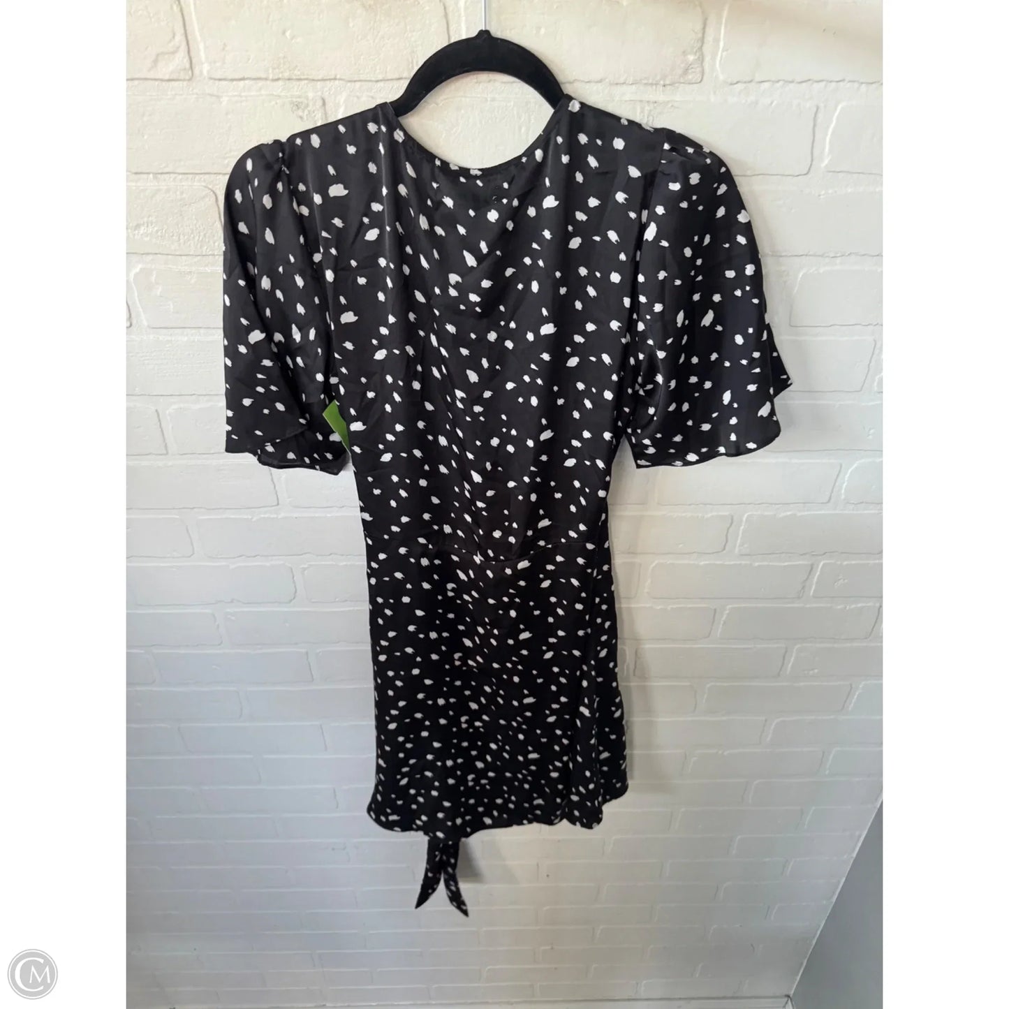 Dress Casual Short By Socialite In Black & White, Size: S