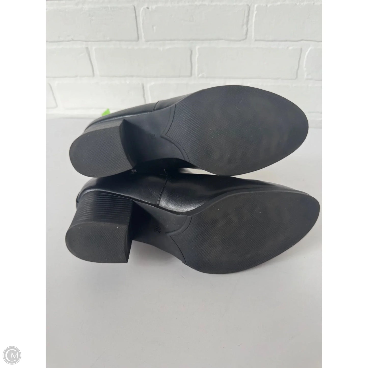 Boots Ankle Heels By Clothes Mentor In Black, Size: 8.5