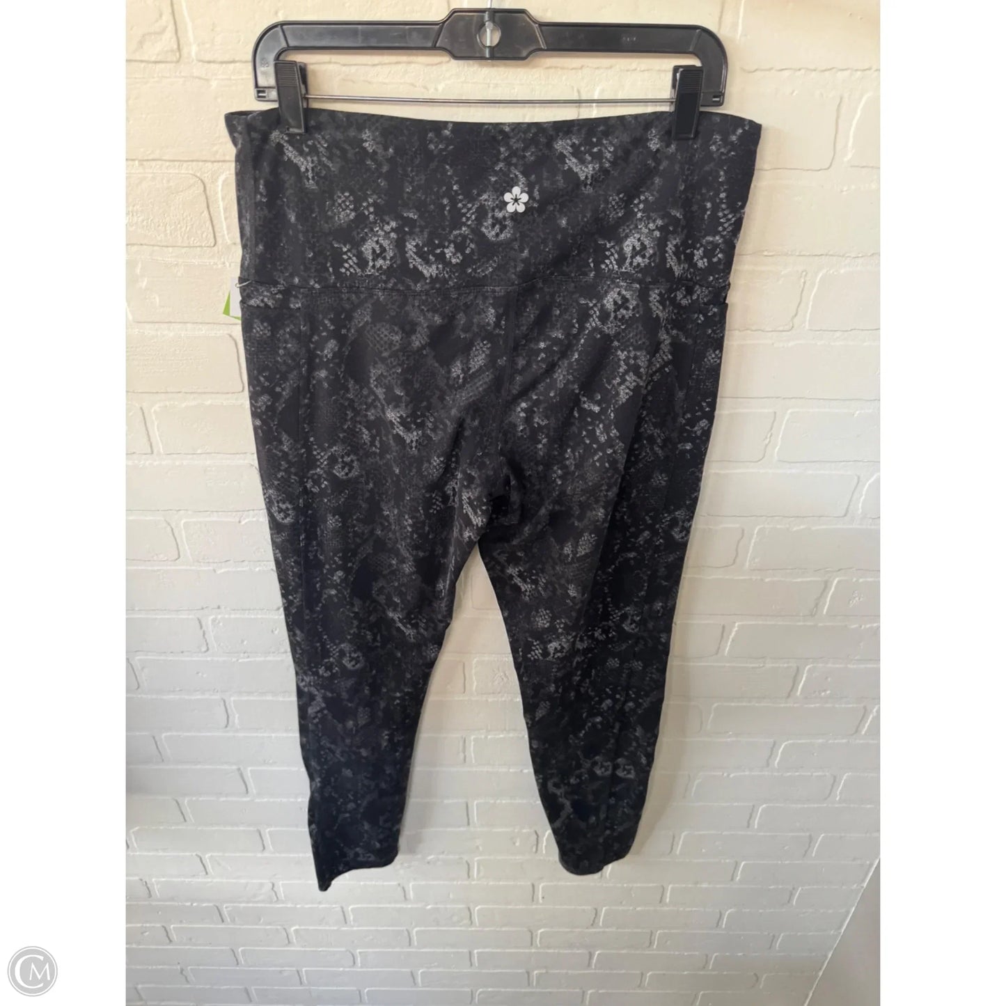 Athletic Leggings By Tuff Athletics In Black & Grey, Size: 16