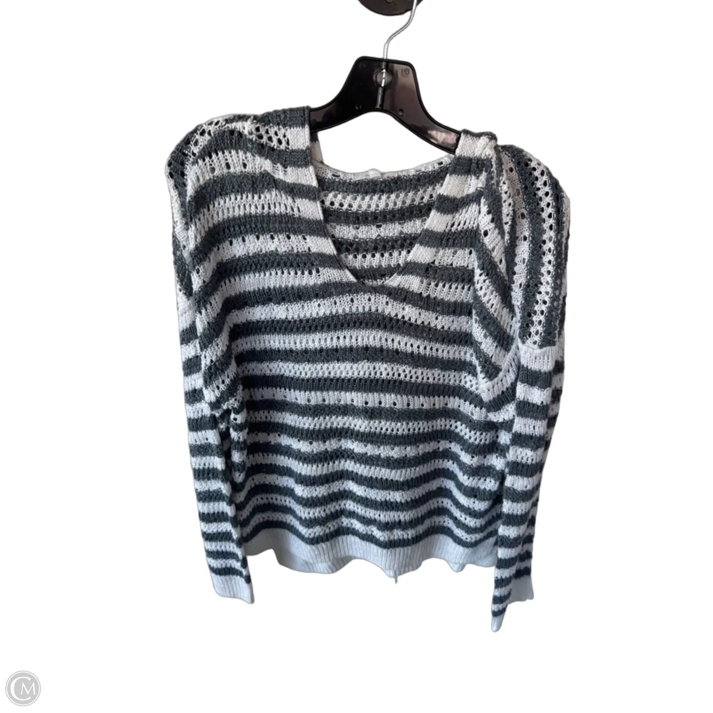 Sweater By Maurices In Grey & White, Size: M